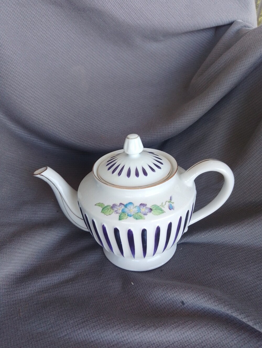 Hand painted Tea Pot